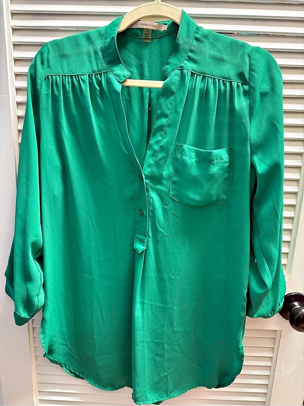 41 Hawthorn Green Button Front Blouse Size Medium Like New